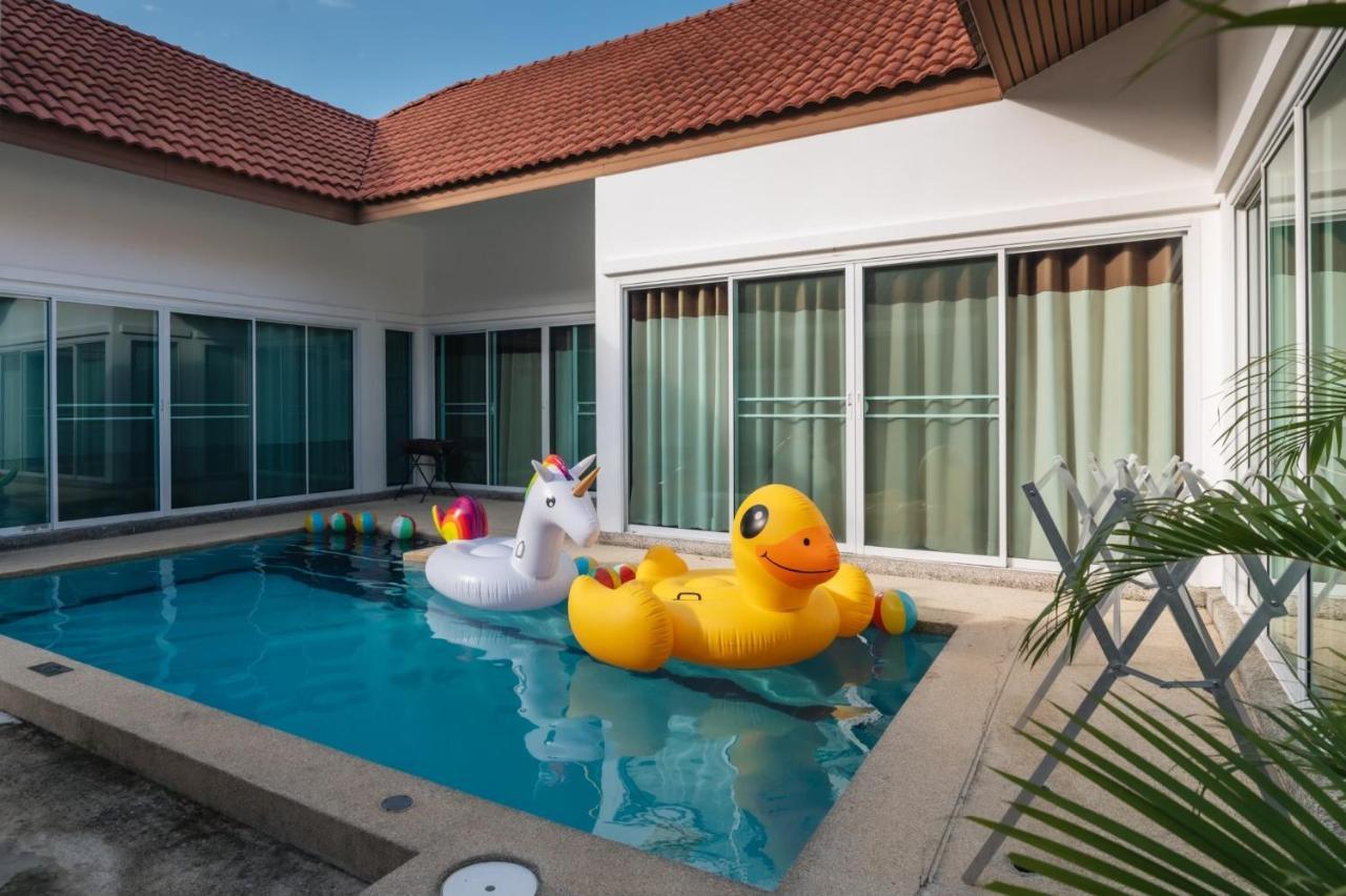 The Legacy Huahin Pool Villa Exterior photo