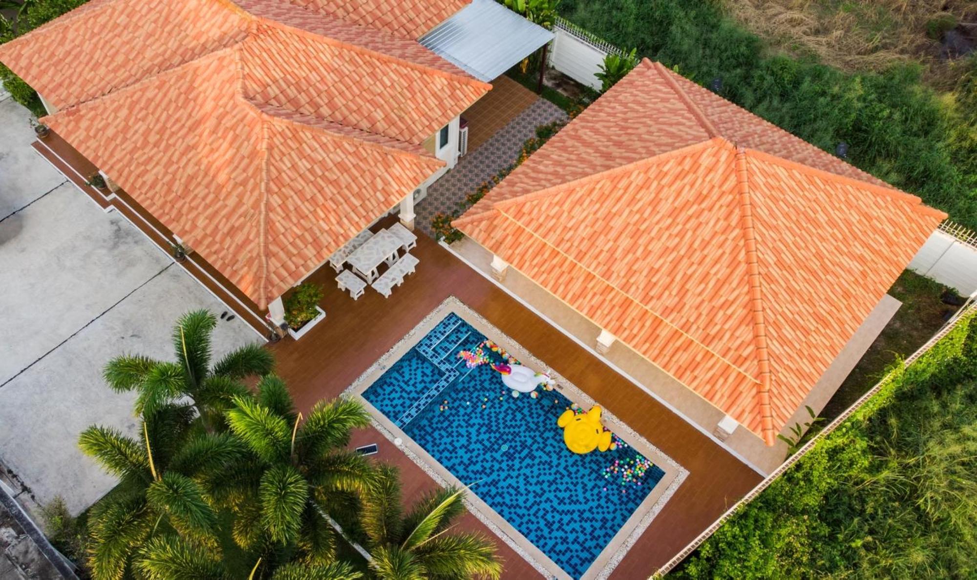 The Legacy Huahin Pool Villa Exterior photo
