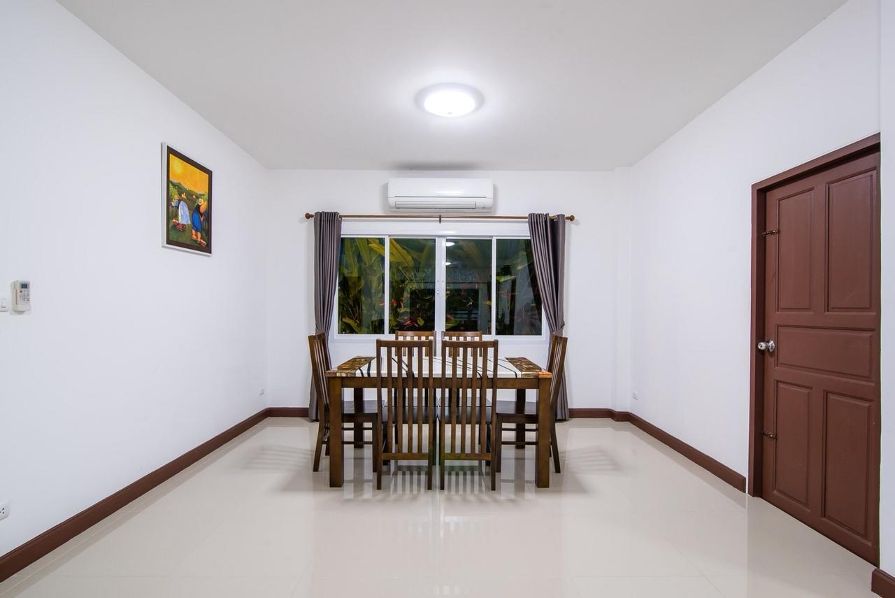 The Legacy Huahin Pool Villa Exterior photo