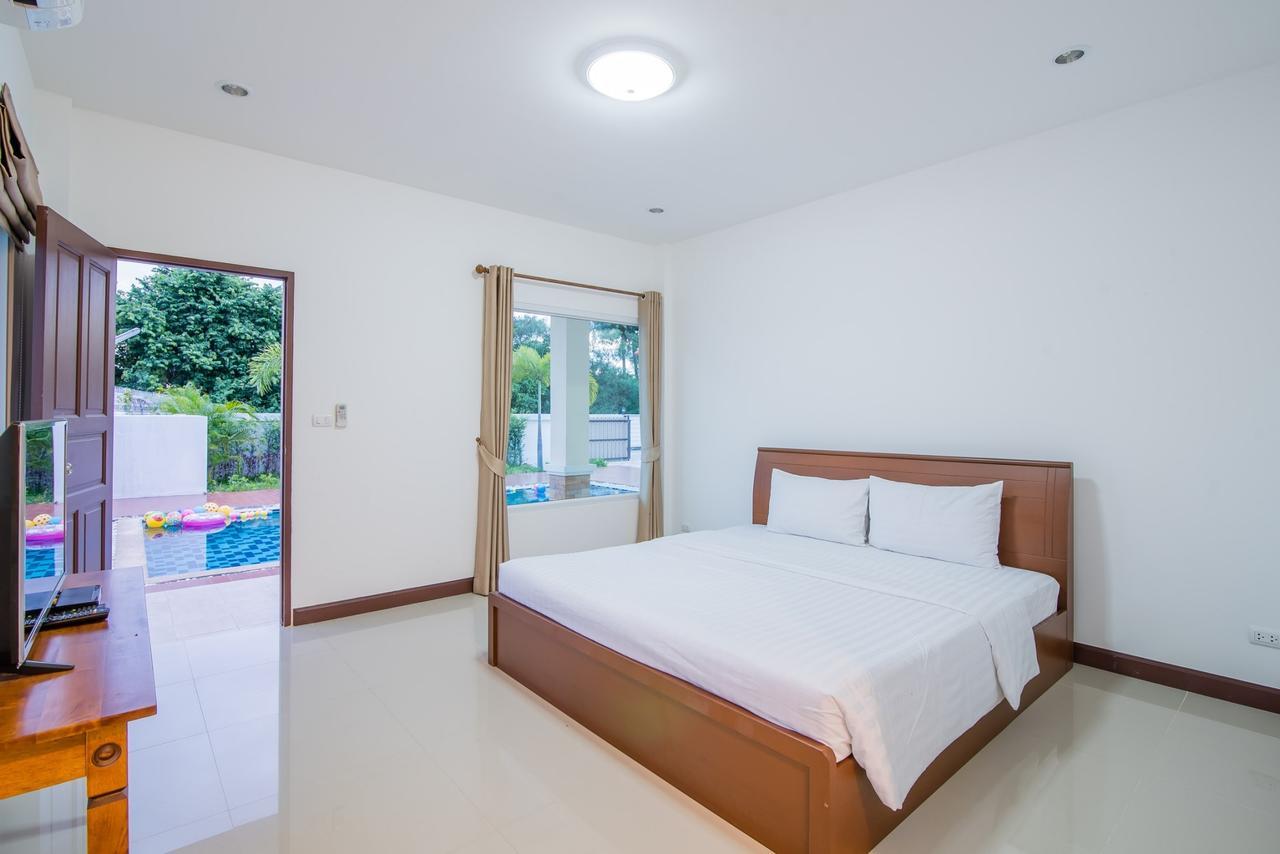 The Legacy Huahin Pool Villa Exterior photo
