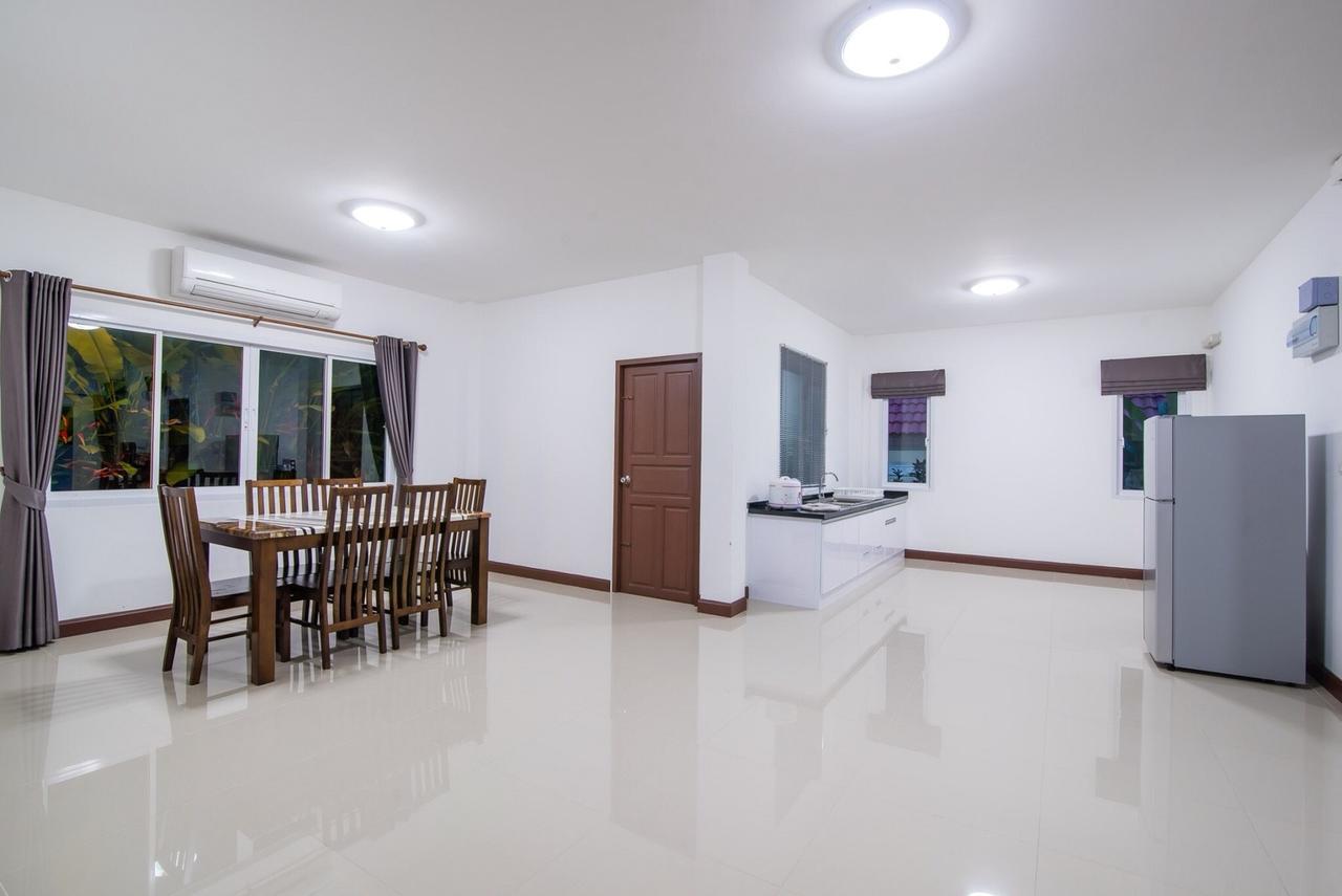 The Legacy Huahin Pool Villa Exterior photo