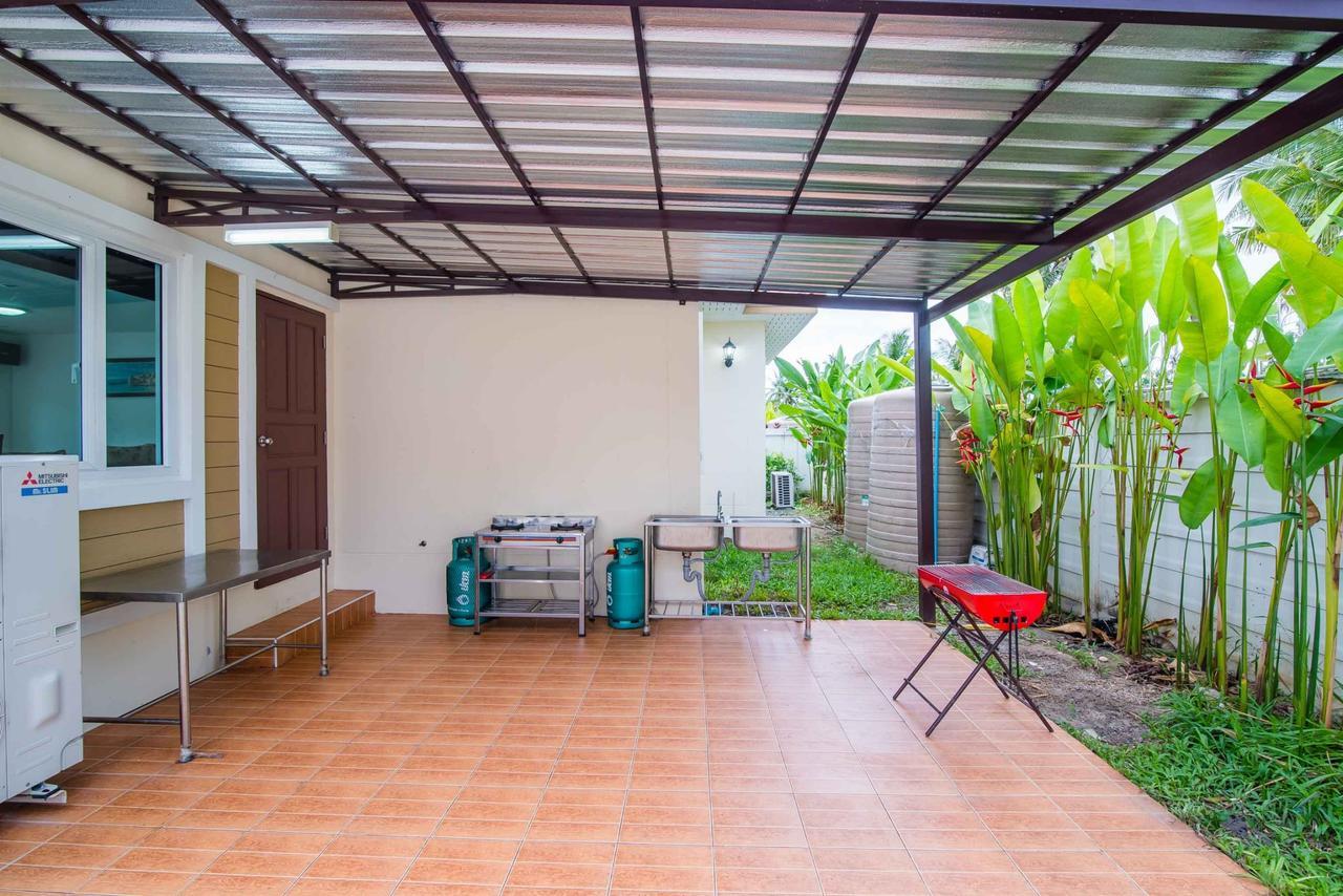 The Legacy Huahin Pool Villa Exterior photo